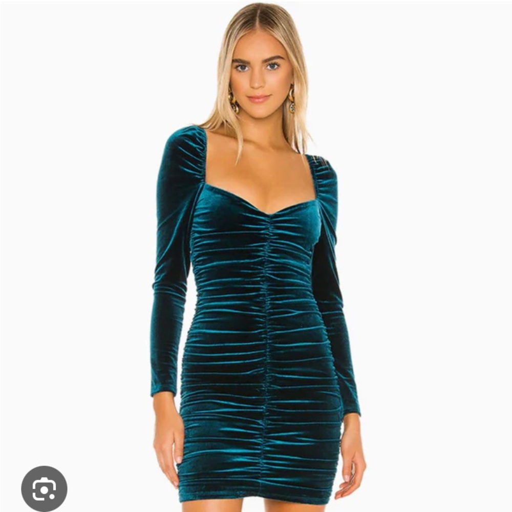 Lovers & Friends Green Ruched Bodycon Velvet Dress